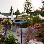 Maison Chilo Hotel 3*