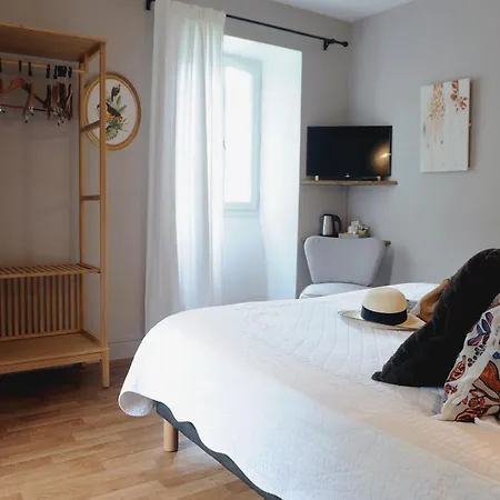 Hotel Chez Chilo Barcus
