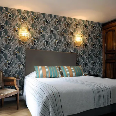 Hotel Chez Chilo 3*